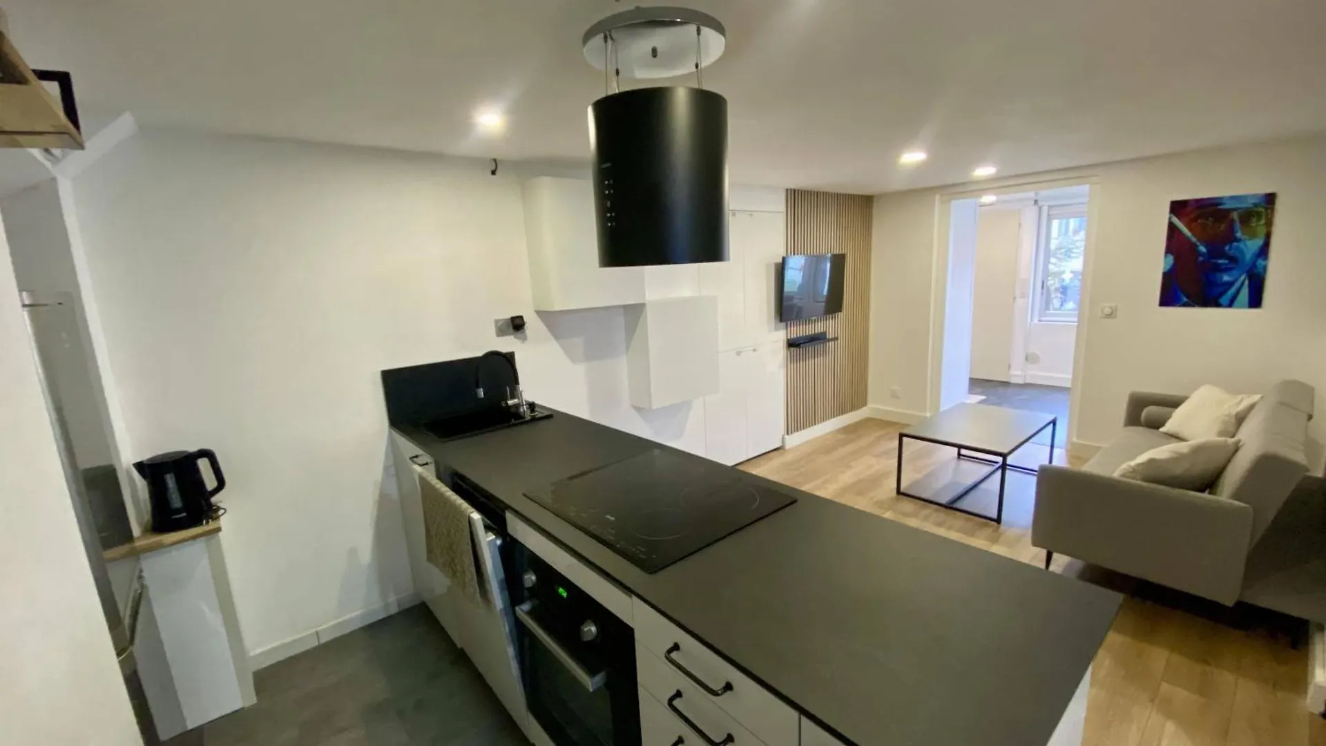 Nice Port Apartment Ac Parking 0*,  France